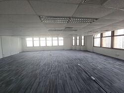 Peninsula Plaza (D6), Office #560452061